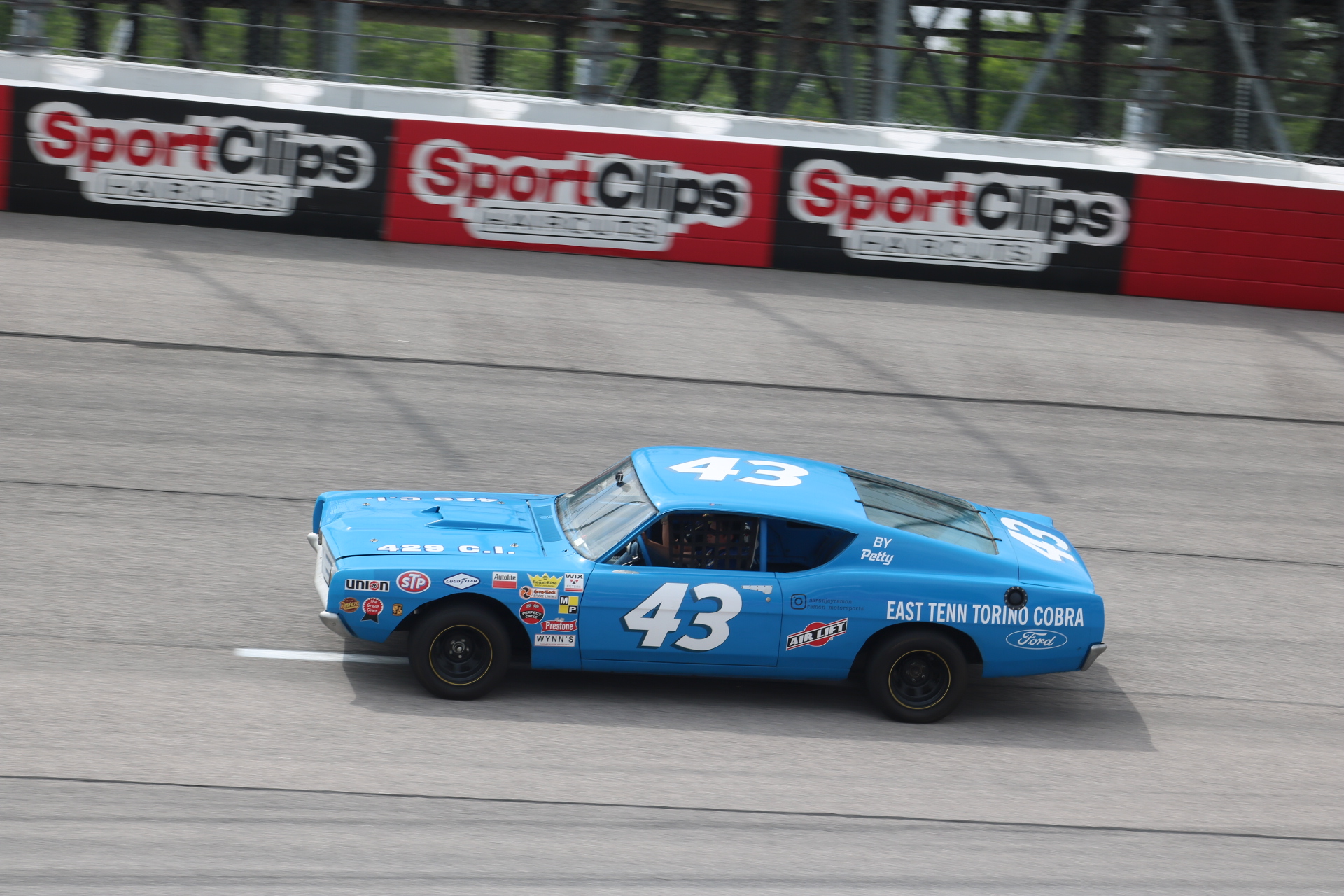 43-Ramon-Sunday-Darlington-Throwback-23